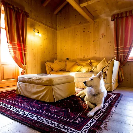 Hotel Lyshaus Gressoney-Saint-Jean Exterior photo