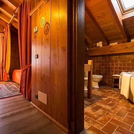 Hotel Lyshaus Gressoney-Saint-Jean Exterior photo
