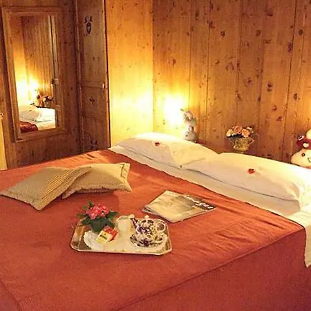 Hotel Lyshaus Gressoney-Saint-Jean Exterior photo